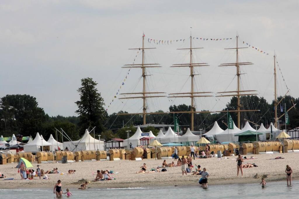 Traveloge Mit Schwimmbad Und Sauna Lubeck Ngoại thất bức ảnh